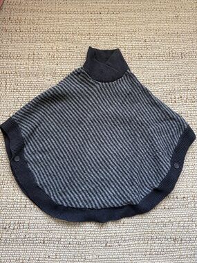 Banana Republic Women's Poncho Sweater